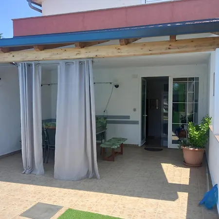 Family House 